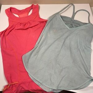 Bundle of 2 Lululemon Workout Tank Tops Size‎ 4